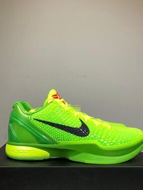 Nike Neon Green and Black Low-Top Athletic Shoes